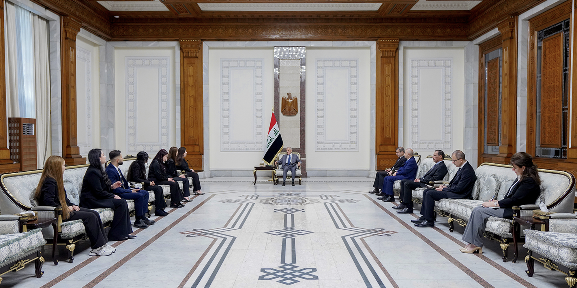 رئيس الجمهورية يؤكد ضرورة إنصاف الإيزيديين وإعادة إعمار وتأهيل مناطقهم المحررة